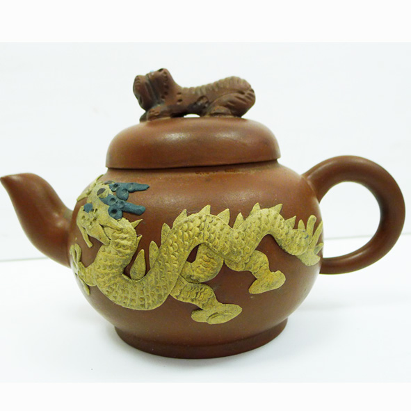 藏空卧虎紫砂壶（周桂珍款）